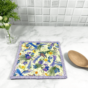 These are gorgeous dragonfly themed quilted potholders for your home.  The trivets are made from 100% cotton fabric and are washable.  Practical, yet beautiful when used as hot pads on your kitchen island or dining table.